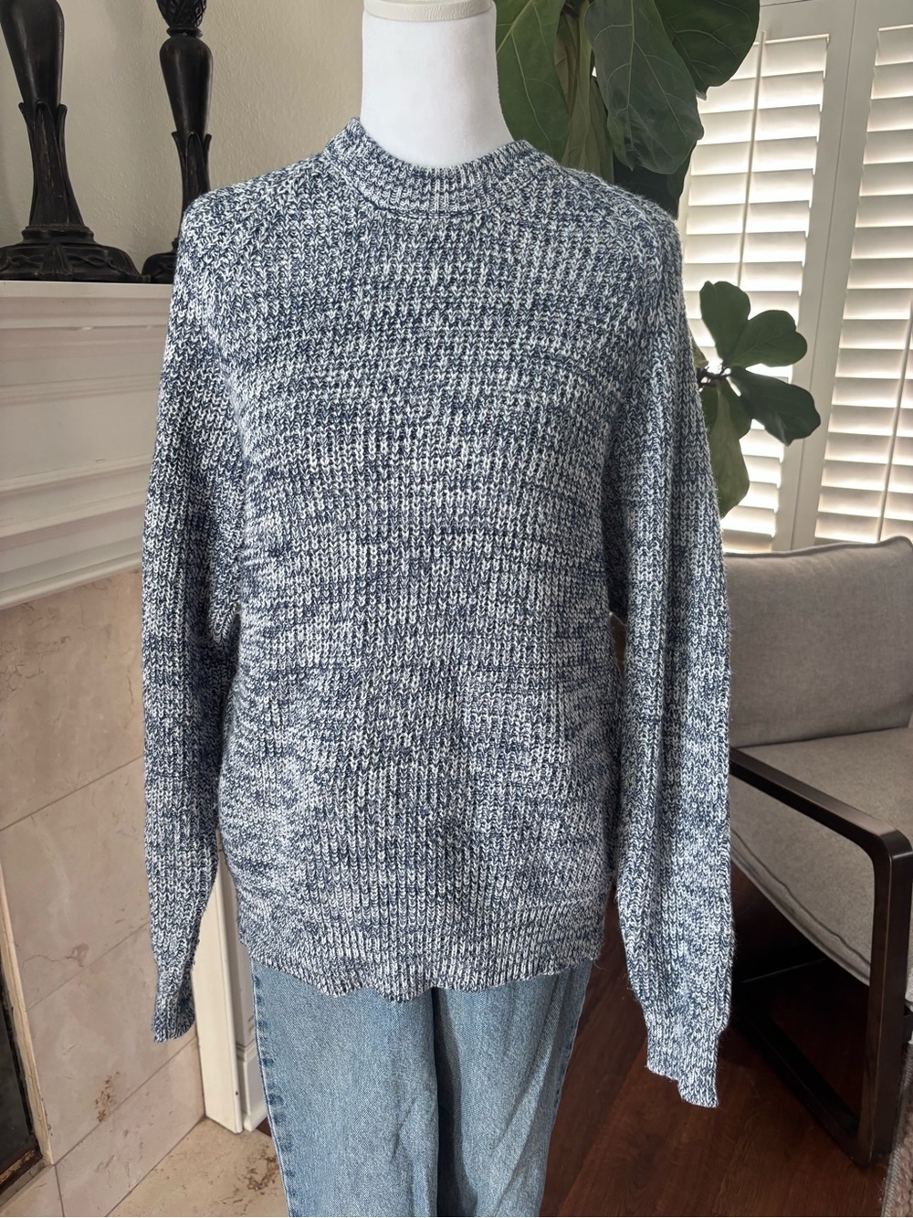 St. John’s Bay Blue & White Marled Knit Crewneck Sweater – Size Large